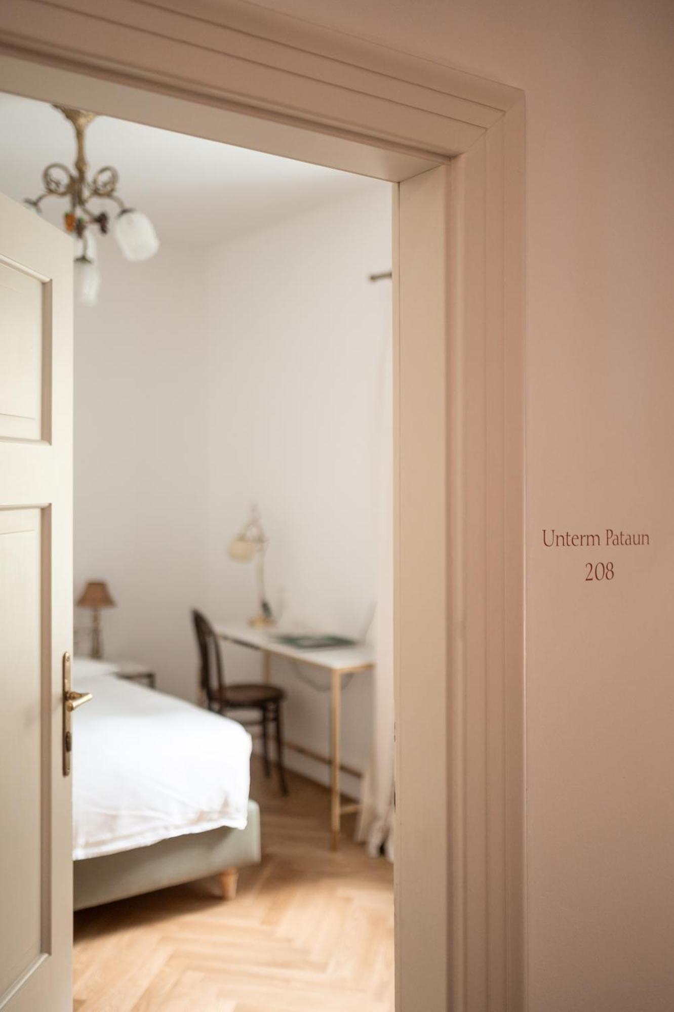 Ottmanngut Suite And Breakfast Мерано Экстерьер фото